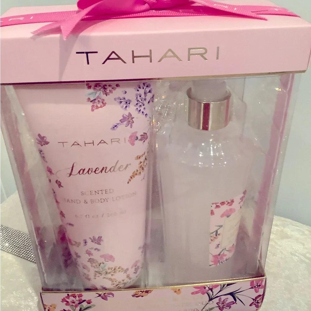 Great gift lavender bubble bath and lotion - Picture 2 of 4